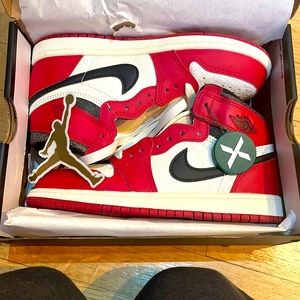 Jordan 1 lost and found Chicago SIZE 3